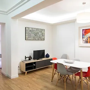 Uzeda Apartament
